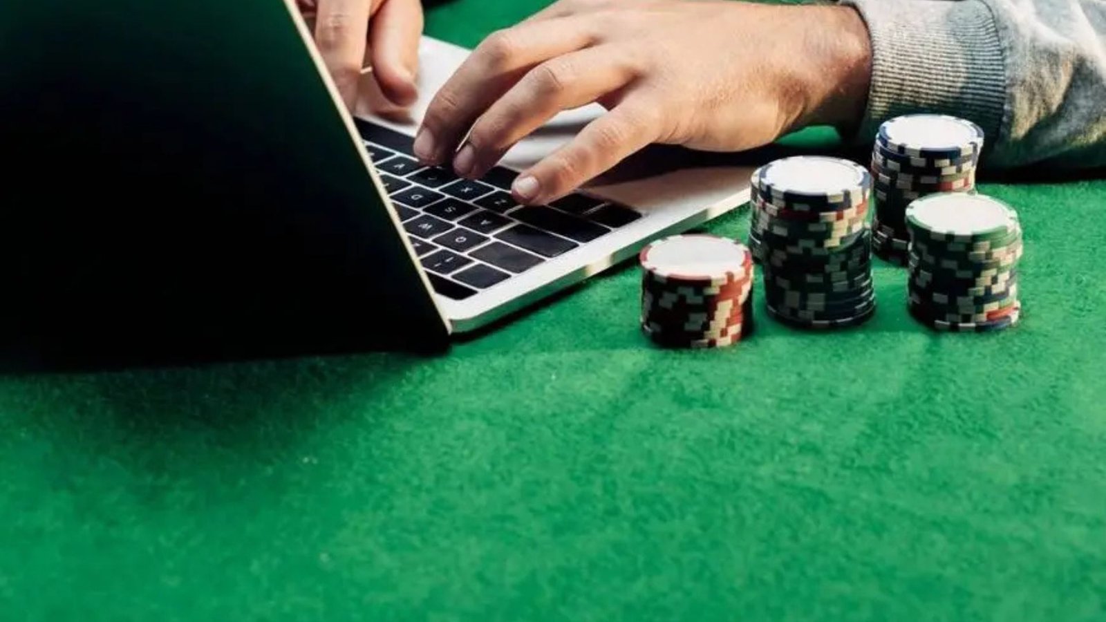 Free Chips vs. Free Spins The Utility Fight